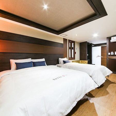 No.25 Hotel Busan Seomyeon Station Buitenkant foto