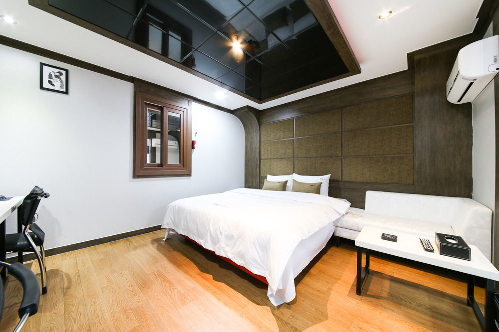 No.25 Hotel Busan Seomyeon Station Buitenkant foto