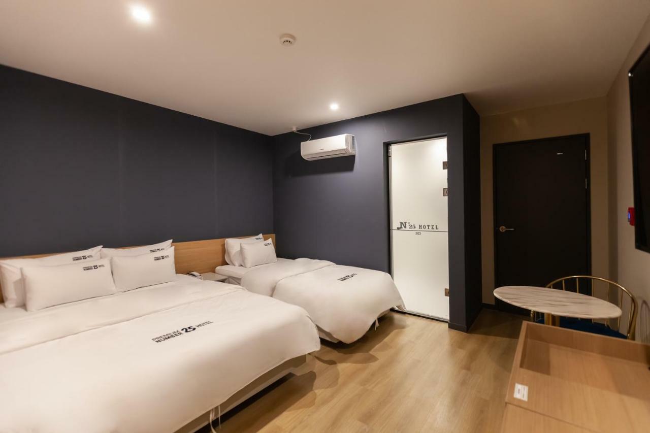 No.25 Hotel Busan Seomyeon Station Buitenkant foto