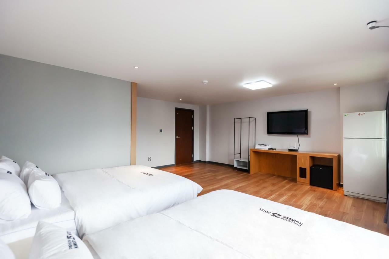No.25 Hotel Busan Seomyeon Station Buitenkant foto