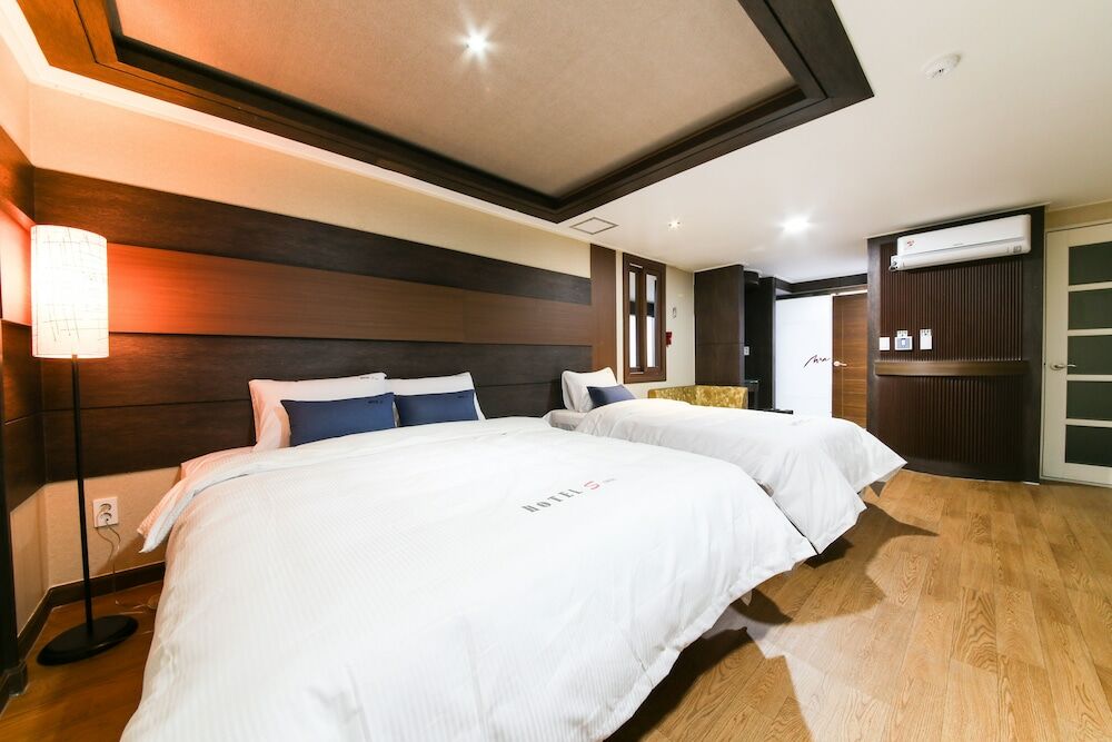 No.25 Hotel Busan Seomyeon Station Buitenkant foto